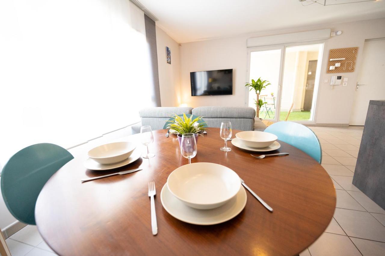 Apartment Chez Leon - Metro, Bus, Garage Double, 6 Personnes *