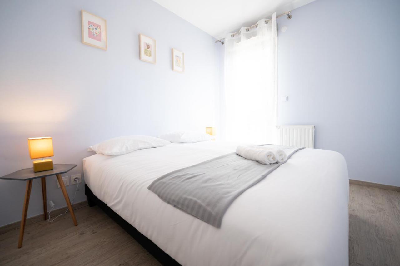 Apartment Chez Leon - Metro, Bus, Garage Double, 6 Personnes *